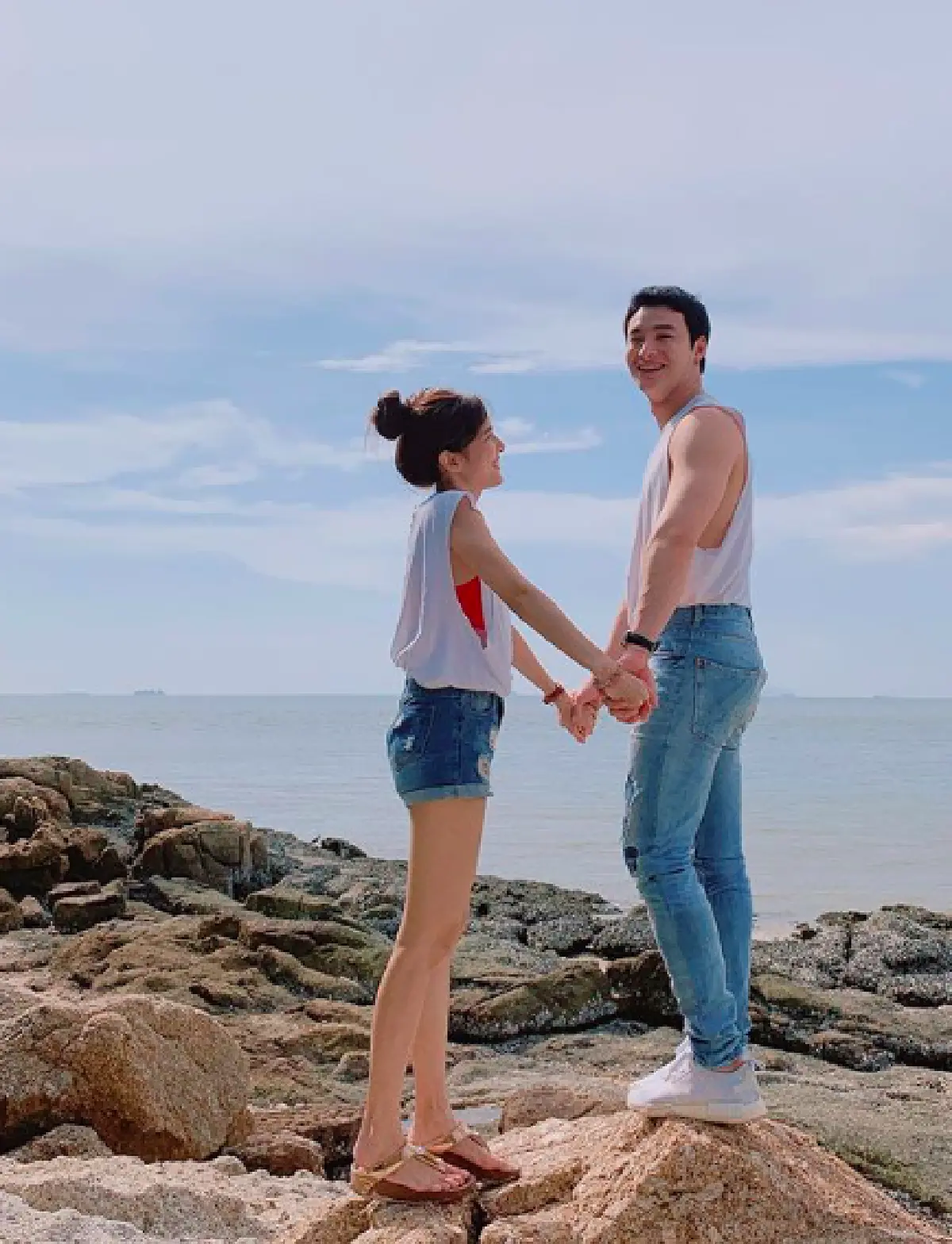 คบกันละเด้อ! "แนท ณัฐชา" เปิดตัวดูใจ "เป๊ก รัฐภูมิ" พร้อมลงรูปคู่สุดสวีทครั้งแรก