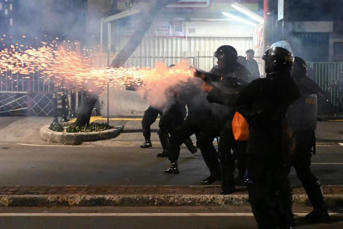 ปะทะเดือดหลังอินโดฯประกาศผลโจโกวีชนะเลือกตั้ง