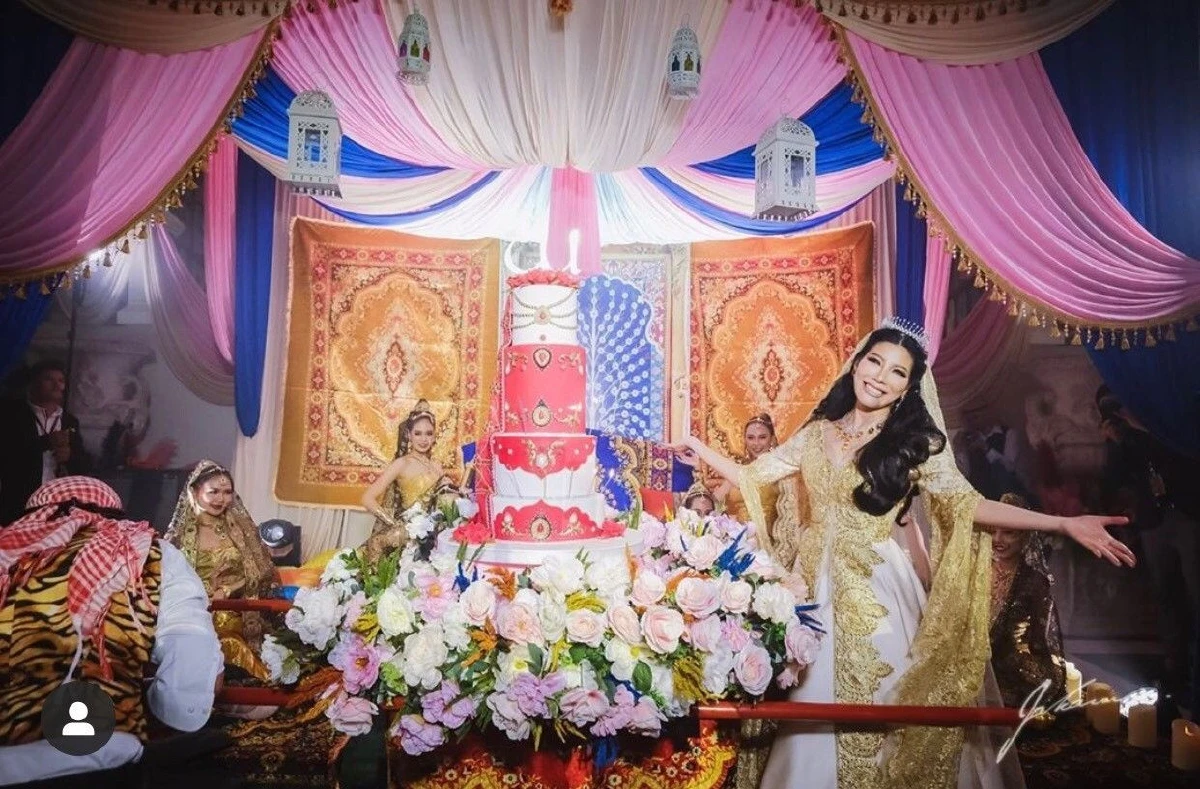 วิลิศมาหรา! เปิดดีเทลปาร์ตี้วันเกิดของ แหวนแหวน อูฐก็ต้องมี สาวๆจีนี่จ๋าต้องมา