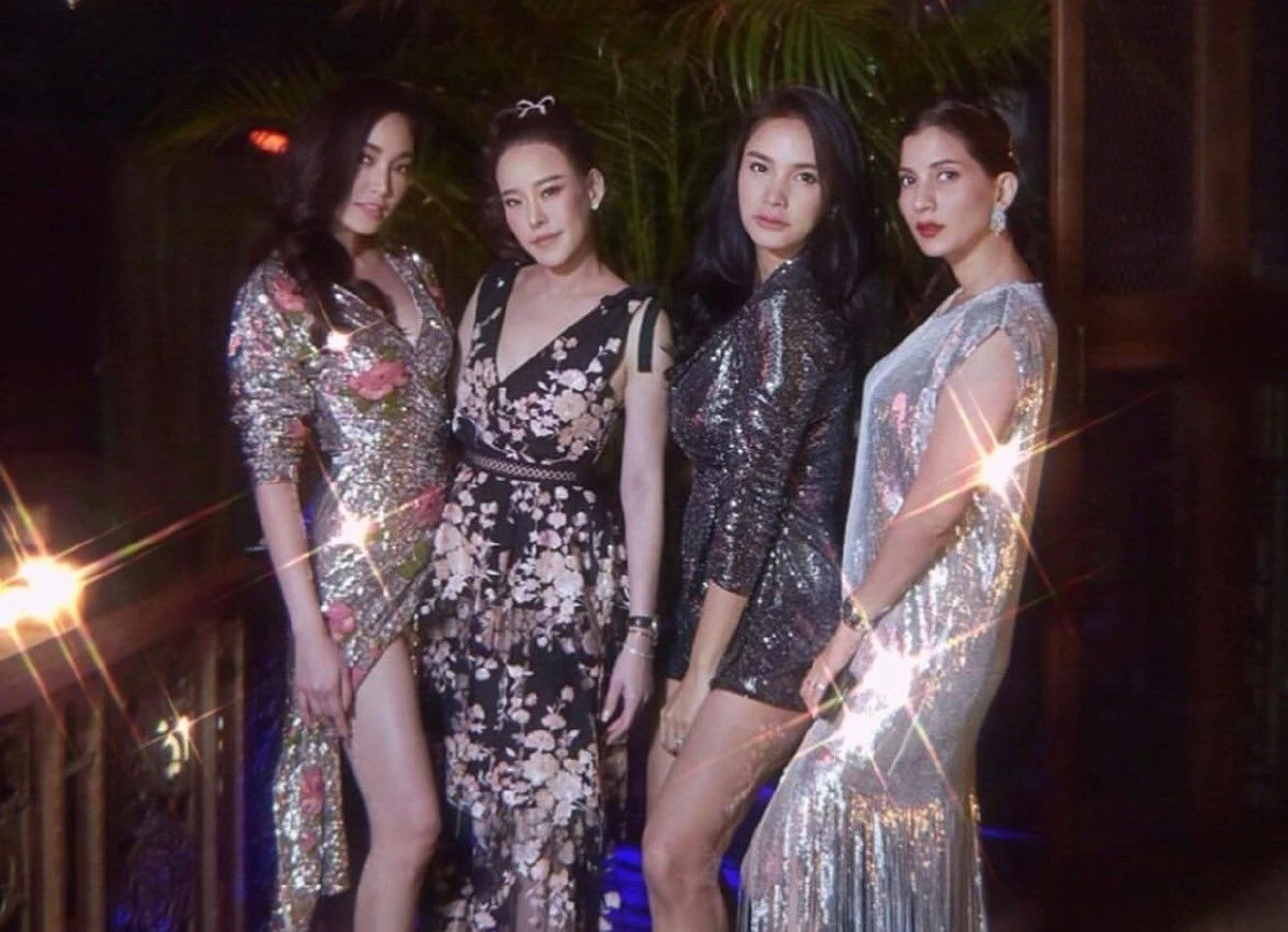 ส่องปาร์ตี้วันเกิดของ เมย์ พิชญ์นาฏ รวมตัวคนรักจัดเต็มชุดกลิตเตอร์ระยิบระยับ