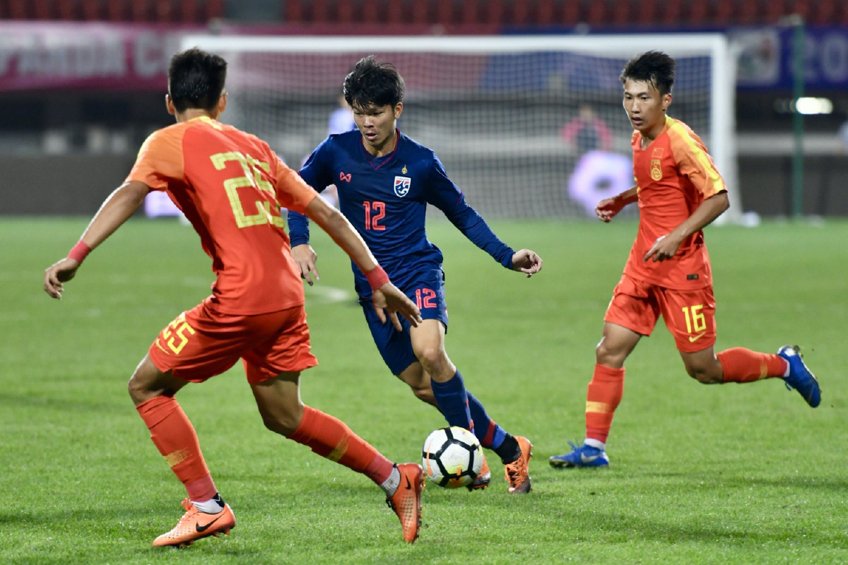 ช้างศึกยู-19เจ๋ง! บุกยิงจีน 2-0 ศึกสี่เส้าแพนด้าคัพ ช้างศึกยู-19เจ๋ง! บุกยิงจีน 2-0 ศึกสี่เส้าแพนด้าคัพ