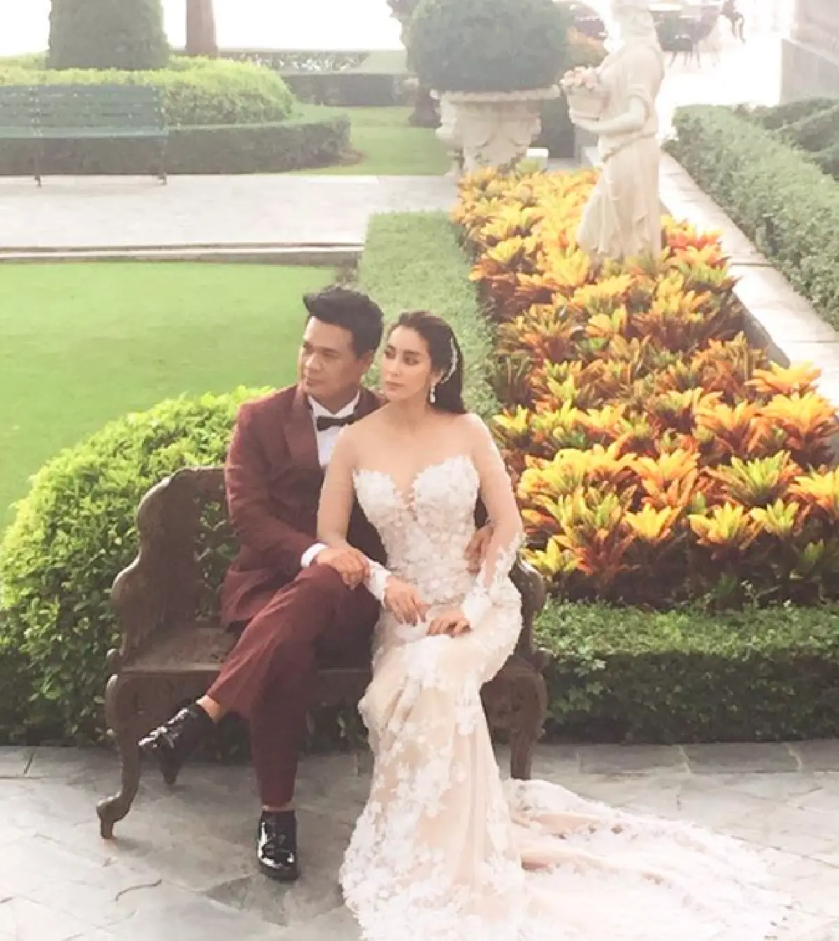 “ใหม่ สุคนธวา” พร้อมว่าที่สามี "ดีเจต้น” ถ่ายภาพพรีเวดดิ้งสุดหวาน มีหลายมู้ด หลายฟีลลิ่ง