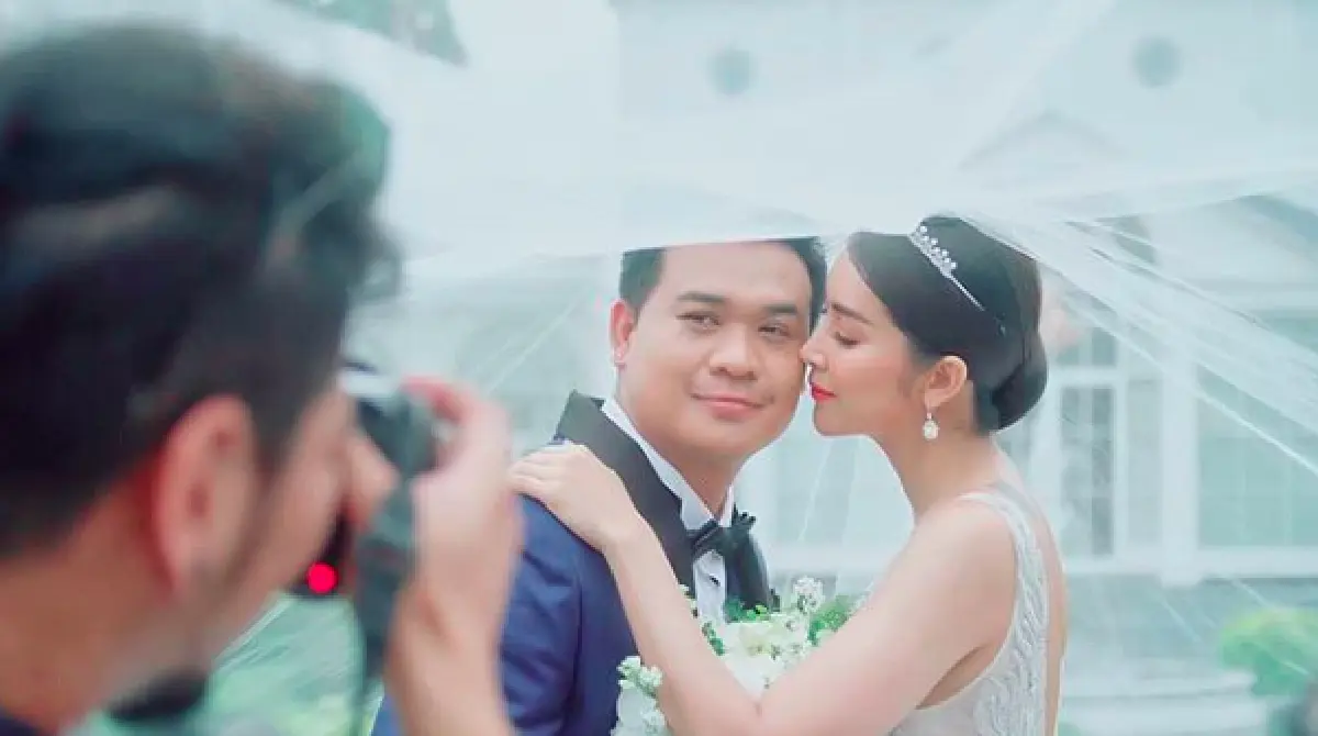 “ใหม่ สุคนธวา” พร้อมว่าที่สามี "ดีเจต้น” ถ่ายภาพพรีเวดดิ้งสุดหวาน มีหลายมู้ด หลายฟีลลิ่ง