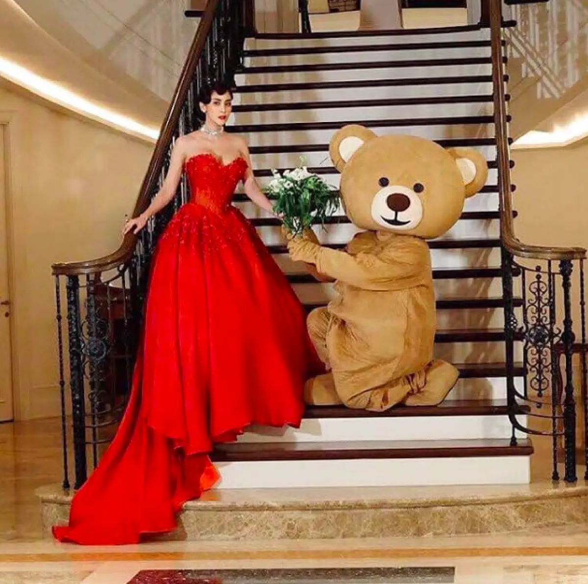 “ใหม่ สุคนธวา” พร้อมว่าที่สามี "ดีเจต้น” ถ่ายภาพพรีเวดดิ้งสุดหวาน มีหลายมู้ด หลายฟีลลิ่ง