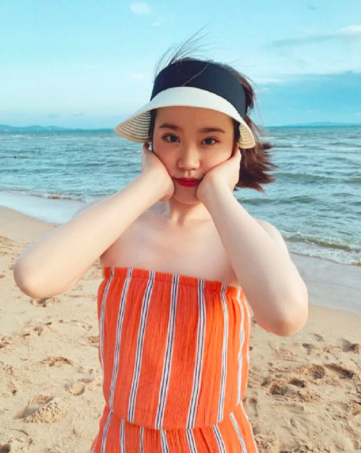 ส่องภาพ "น้องจินนี่” ลูกสาว "ใหญ่ ฝันดี” ที่ตอนนี้โตเป็นสาวสวย แม้แต่พระเอกยังต้องแซว