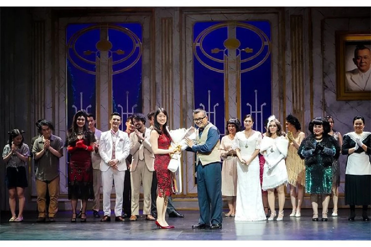 เอไอเอ ประเทศไทย จัดกิจกรรมพิเศษ พาสมาชิกเอไอเอ เพรสทีจ คลับ ชมละครเวที “ชายกลาง เดอะมิวสิคัล” รอบปฐมทัศน์
