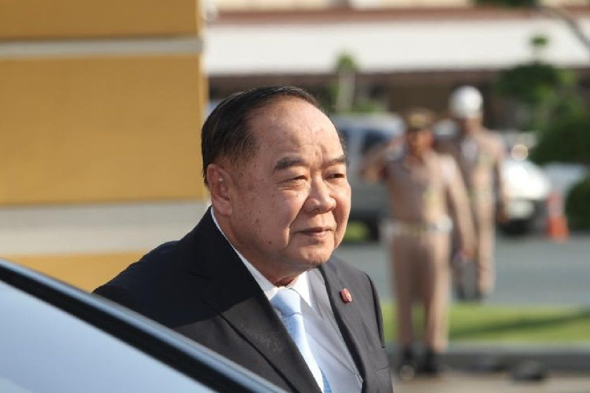 ตั้งรัฐบาลยังนิ่งรอ"บิ๊กป้อม"เคาะเก้าอี้เกษตรฯ ตั้งรัฐบาลยังนิ่งรอ"บิ๊กป้อม"เคาะเก้าอี้เกษตรฯ