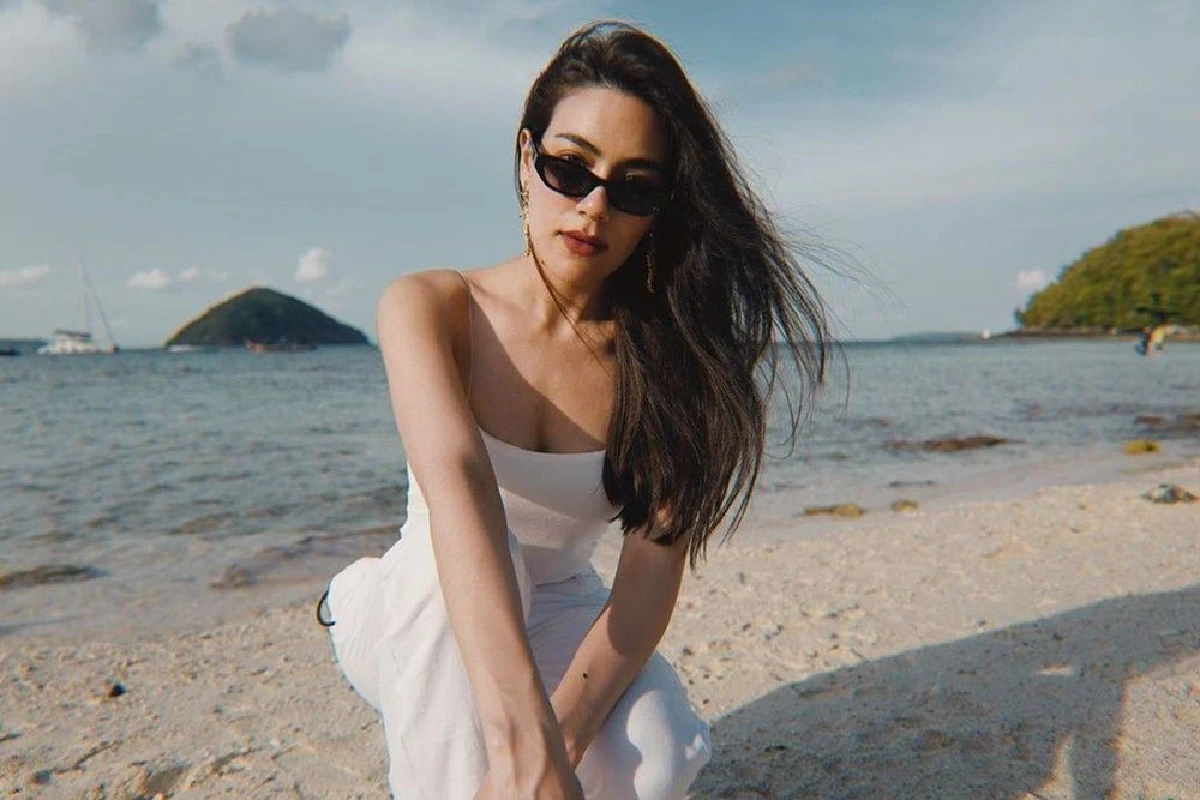 คิมเบอร์ลี่ อวดหน้าท้องแบนราบ จากนางเอกร่างอวบกลายเป็นสาวเอวเอส