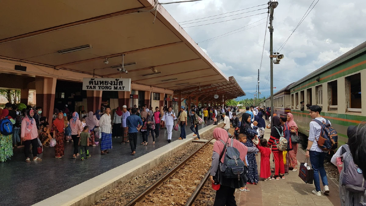 ชาวไทยมุสลิม 3 จังหวัดชายแดนภาคใต้กลับภูมิลำเนา