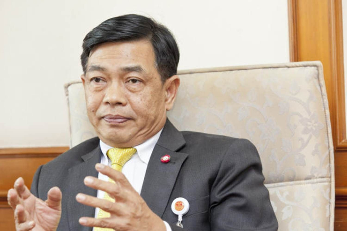 ปชป.น้อมรับความเห็นประชาชนเบื่อพรรคเรียกถกพรุ่งนี้ ปชป.น้อมรับความเห็นประชาชนเบื่อพรรคเรียกถกพรุ่งนี้