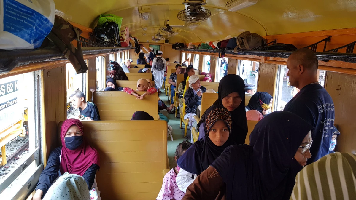 ชาวไทยมุสลิม 3 จังหวัดชายแดนภาคใต้กลับภูมิลำเนา