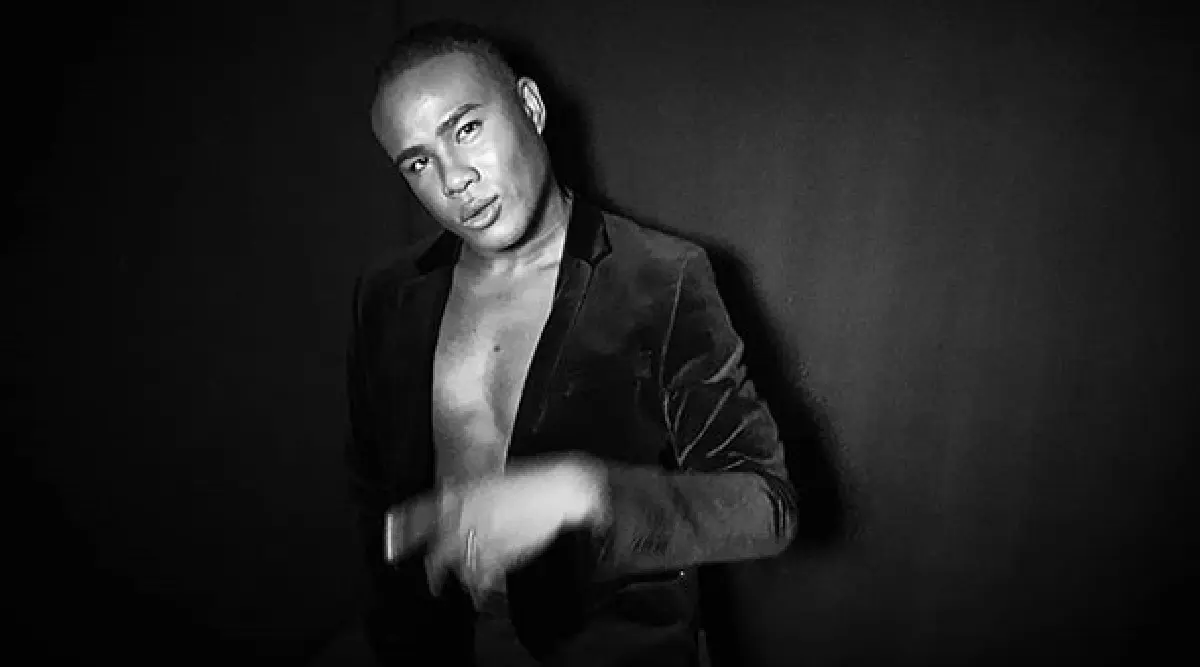 สามีมีหนาว!! “รัศมีแข" เผยสกิลความโหด เตะต้นกล้วยหักได้ในเวลาไม่กี่วิ