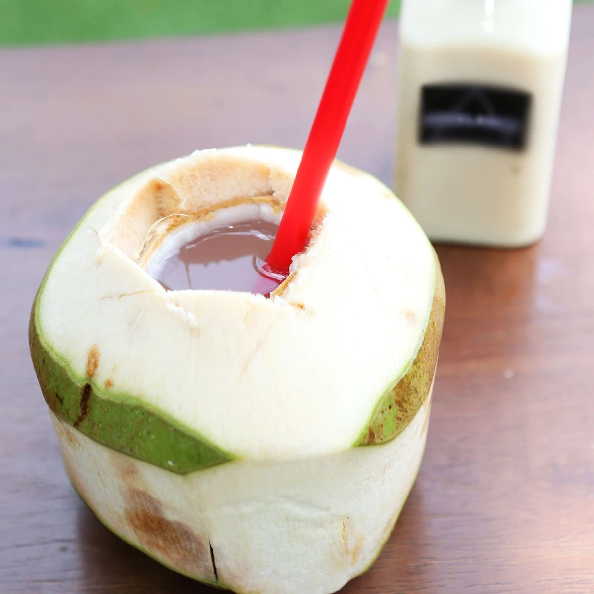 ปลุกตัวเองให้ตื่น เติมความสดชื่นกับเครื่องดื่มเฮลท์ตี้ที่ไม่มีกาเฟอีน