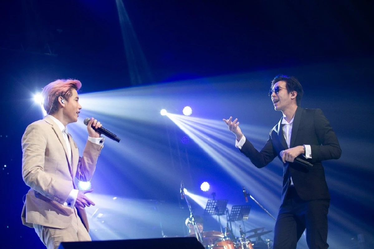 คชา-แม็กซ์ เจนมานะ และวงมีน จัดเต็มสมการรอคอยในคอนเสิร์ต HALL OF FAN