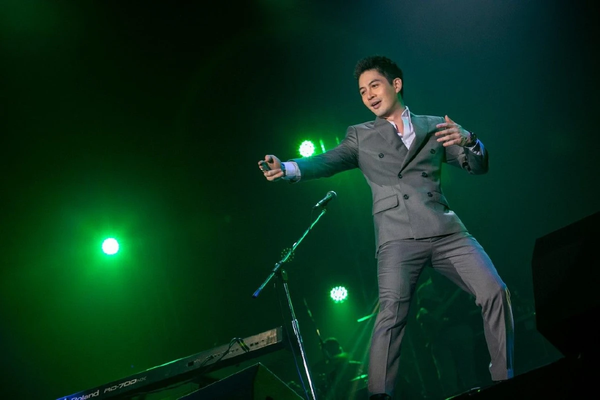 คชา-แม็กซ์ เจนมานะ และวงมีน จัดเต็มสมการรอคอยในคอนเสิร์ต HALL OF FAN