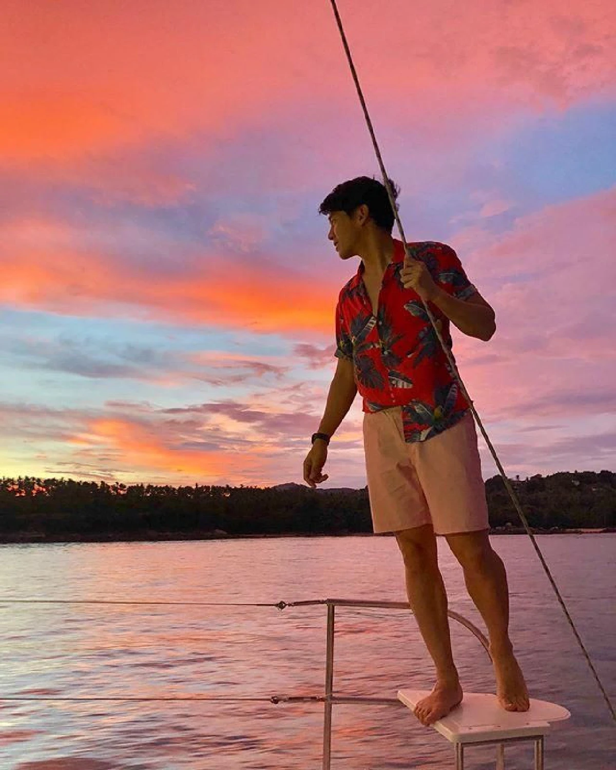 ณัฏฐ์ เทพหัสดิน พาว่าที่เจ้าสาวล่องเรือ ถ่ายพรีเวดดิ้งรอบสามที่ภูเก็ต