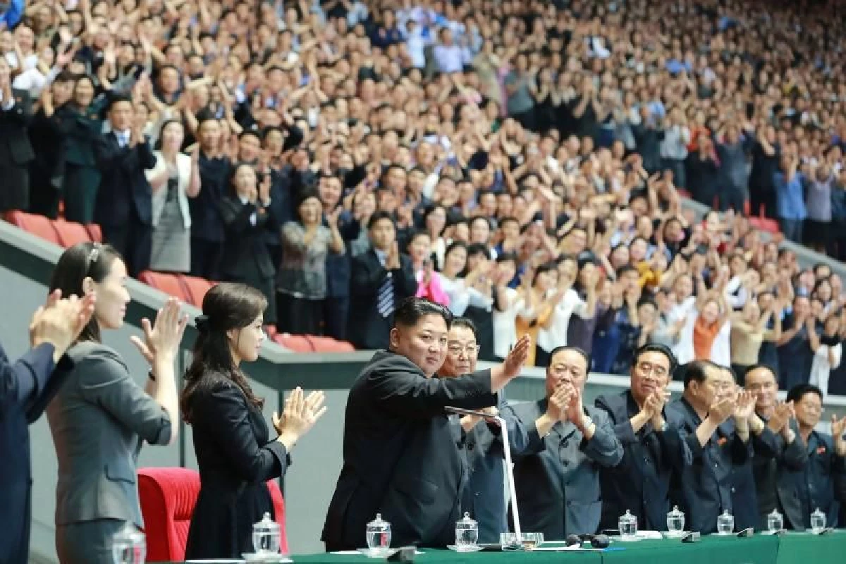 โชว์ระดับชาติของเกาหลีเหนือหยุดลงกะทันหัน หลังผู้นำคิมไม่พอใจ