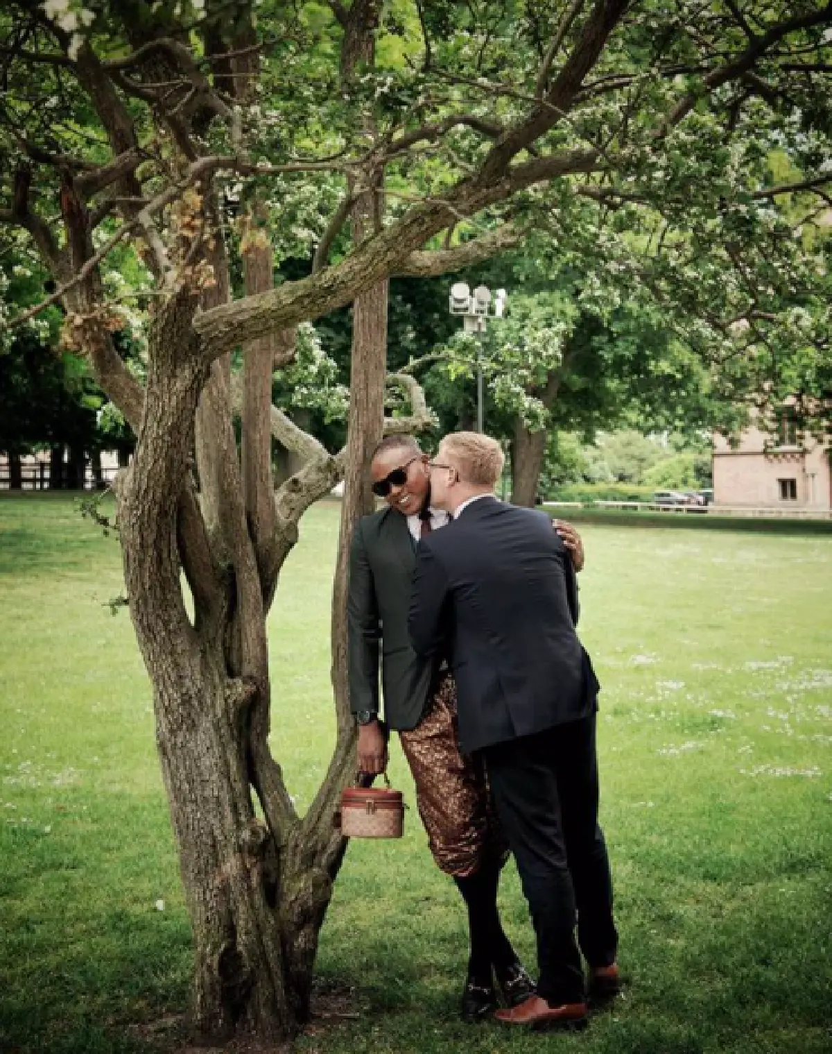 วิวาห์สุดชื่นมื่น “รัศมีแข” เข้าพิธีวิวาห์กับแฟนหนุ่มชาวสวีเดน หลังคบหามานาน 12 ปี