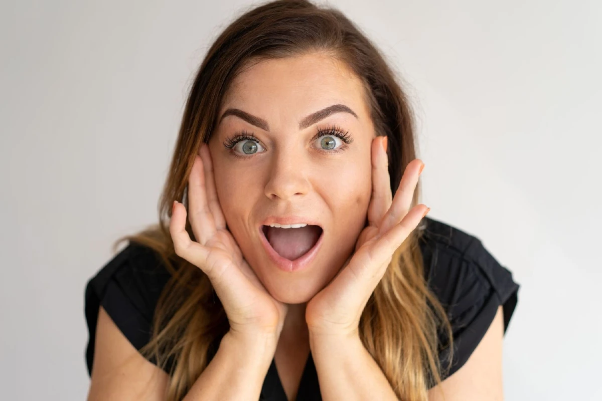 มันมาแน่!... 7 เรื่องแย่ๆ แค่ลืมล้างเมกอัพ