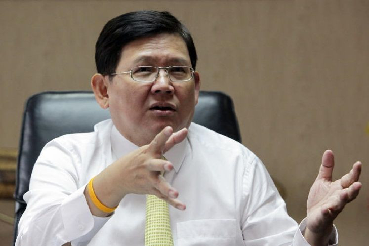 พปชร.ย้ำชัด!!! กำลังเขย่าโค้วต้าเก้าอี้รัฐมนตรีกันอยู่ พปชร.ย้ำชัด!!! กำลังเขย่าโค้วต้าเก้าอี้รัฐมนตรีกันอยู่