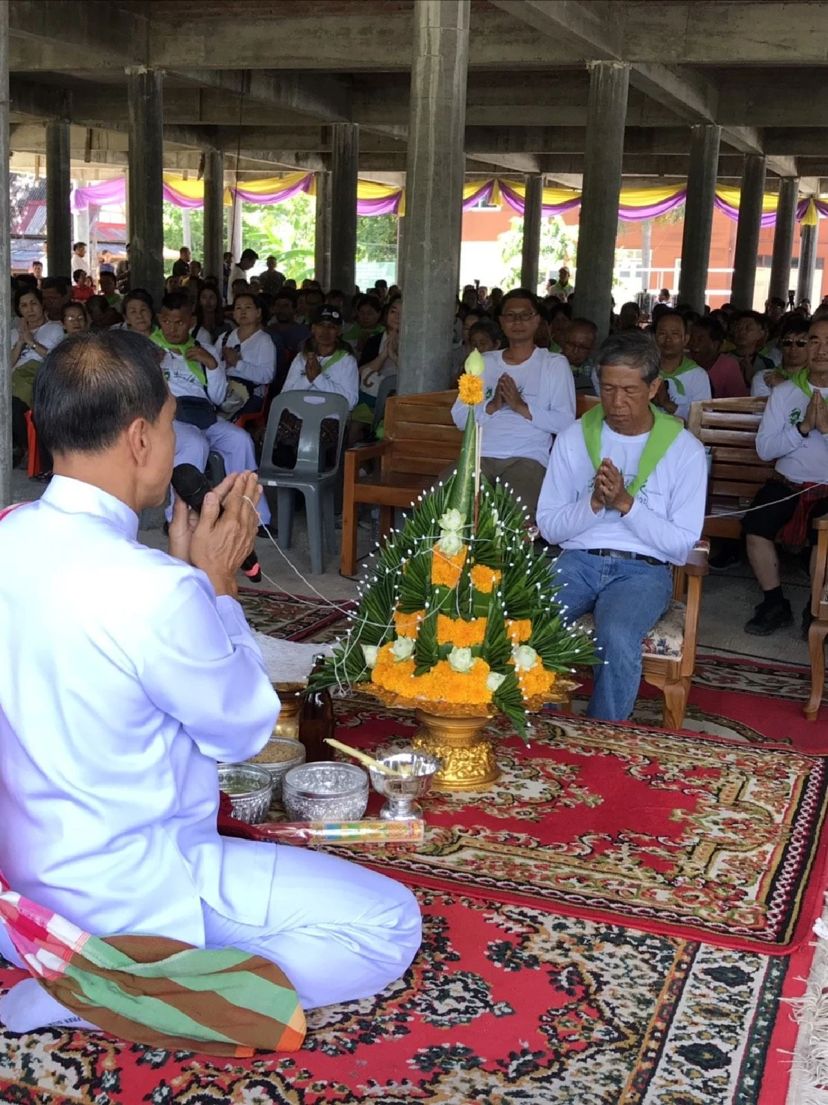 แอ๊ด คาราบาวแก้เพลง“นอนตายใต้ต้นกัญชา”เป็น “มหัศจรรย์กัญชา”