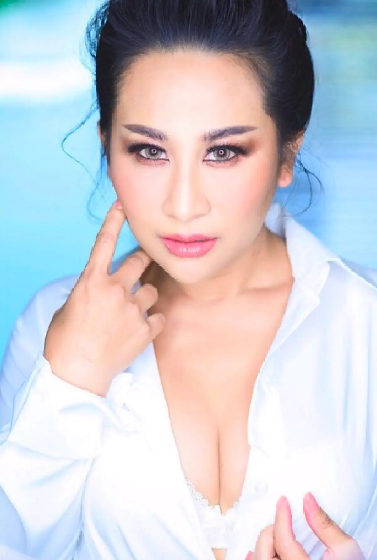 ใช่พรีเวดดี้หรือเปล่า!? "ลาล่า อาร์สยาม” อวดภาพหวานคู่ “เล็ก" สวีตแนบชิด