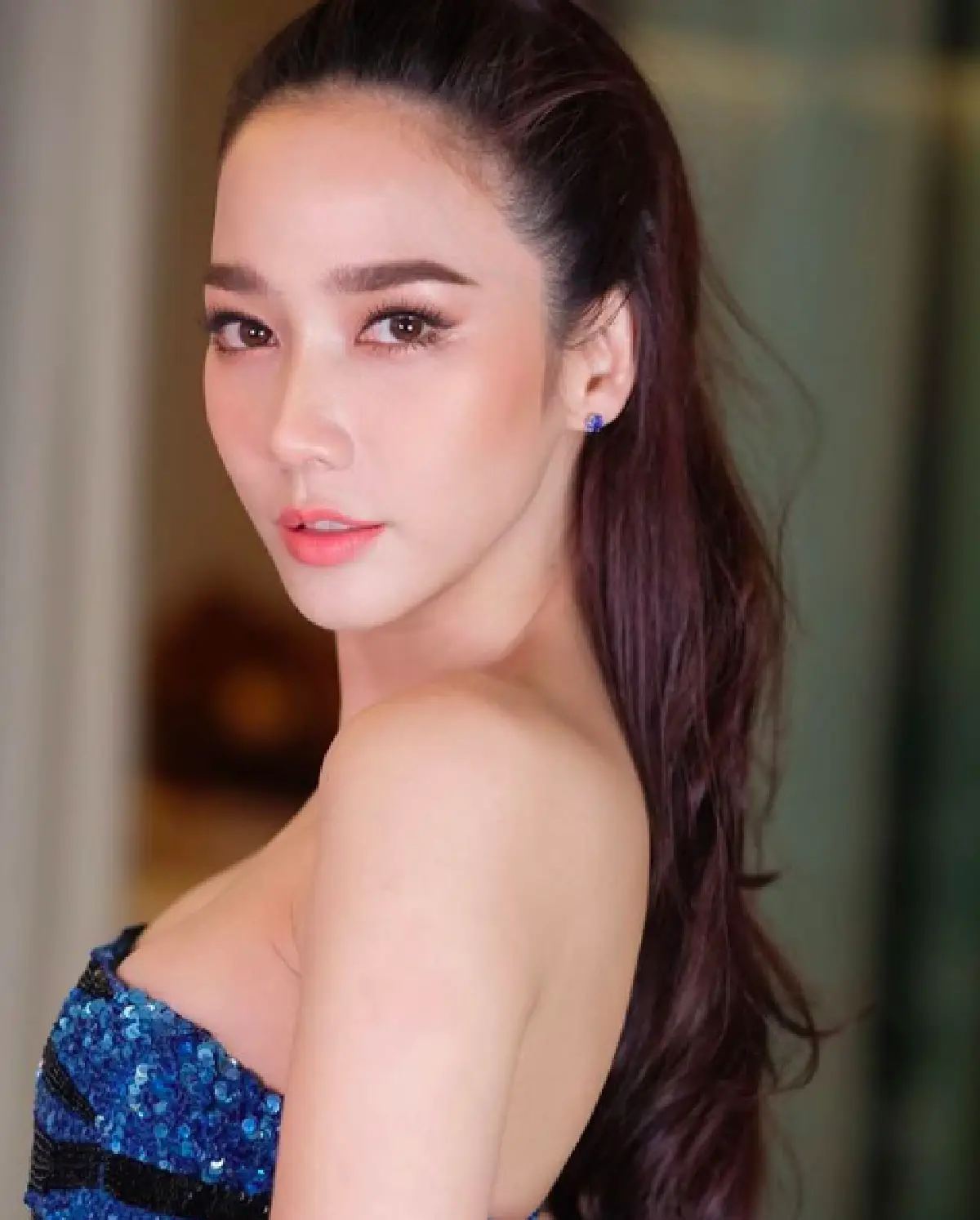 ต่างคนต่างติ่ง! "อั้ม-ญาญ่า" โคจรมาเจอกันดีใจกันสุดฤทธิ์ กอดกันแน่น ฟินๆ กันไป