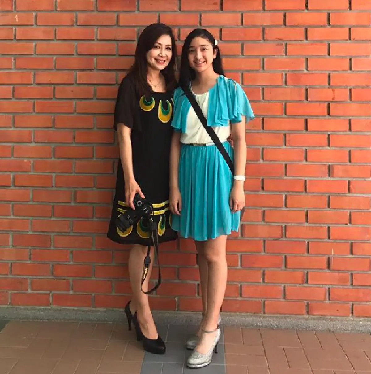 ดูนางให้ดูแม่ "น้องเนย" ลูกสาวสุดที่รัก "กวาง กมลชนก” โตเป็นสาวสวยขึ้นทุกวัน