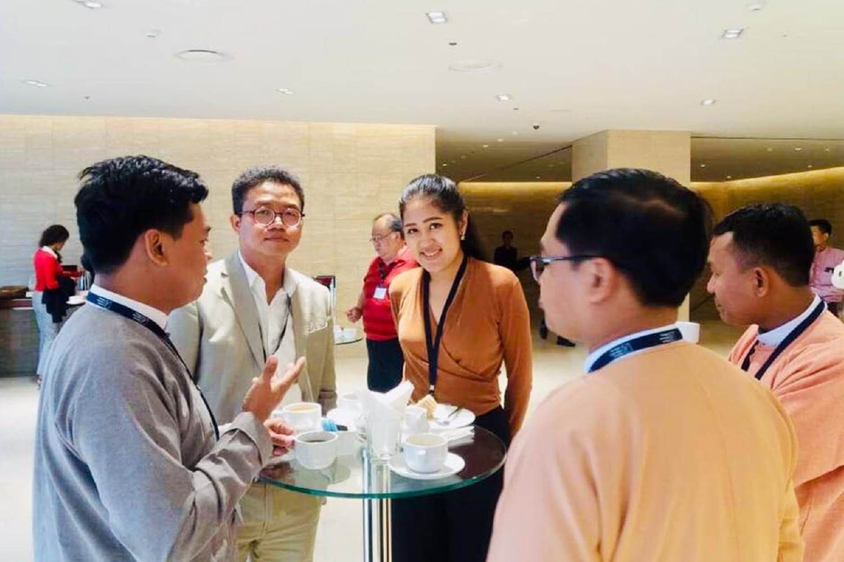 "ช่อ"โผล่เมียนมาร์ร่วมแจมเอ็นจีโอปลุกแคมเปญออนไลน์ อาวุธใหม่ในสมรภูมิเก่า "ช่อ"โผล่เมียนมาร์ร่วมแจมเอ็นจีโอปลุกแคมเปญออนไลน์ อาวุธใหม่ในสมรภูมิเก่า
