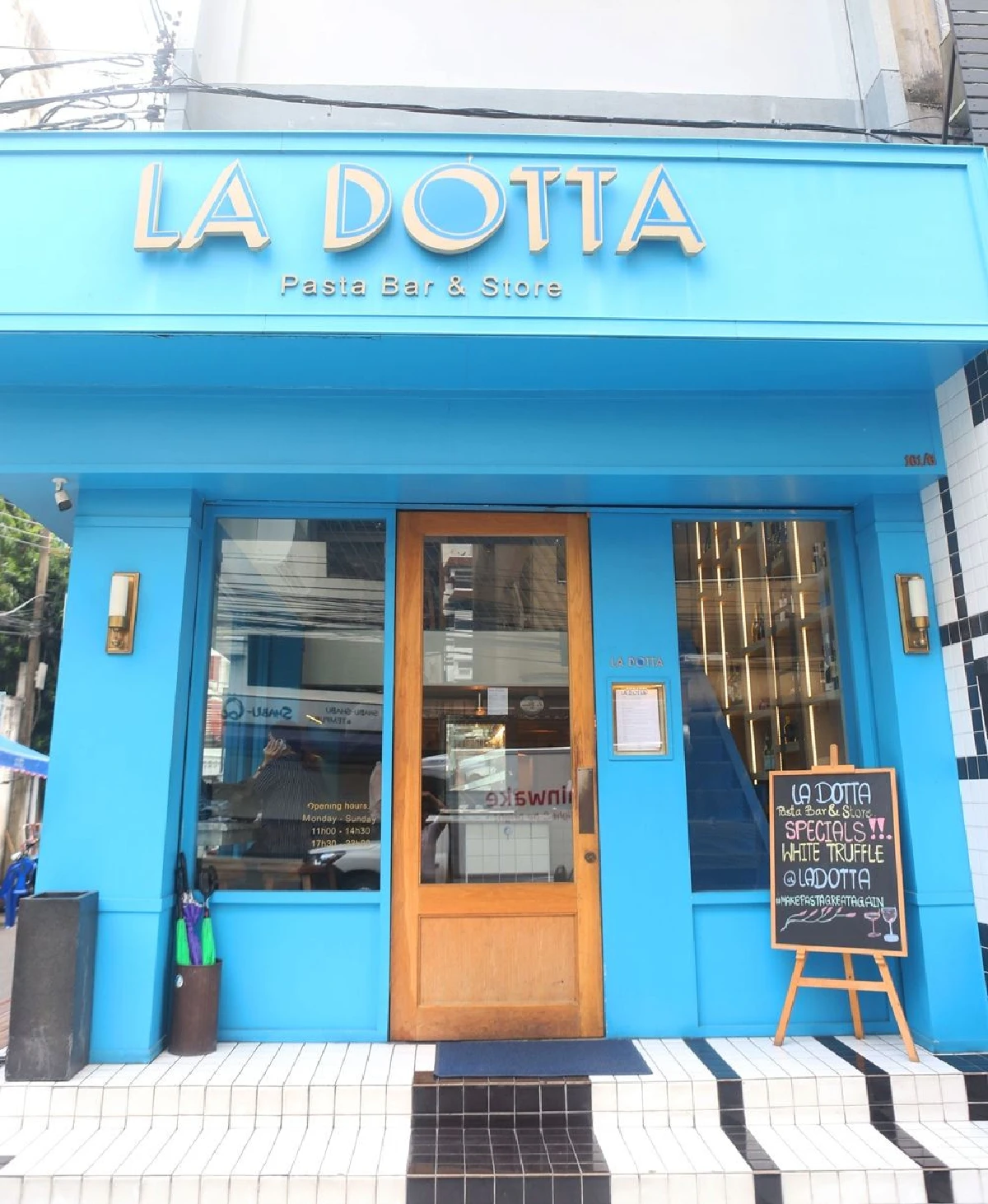 อิ่มเอมเปรมปรีดิ์กับเมนูพาสต้าเส้นสด @La Dotta Pasta Bar & Store