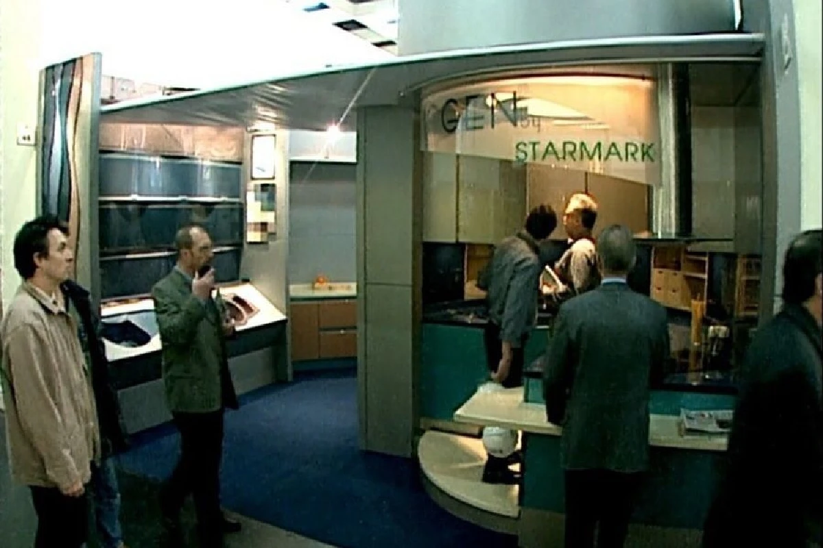 "สมชาย ศรีสกุลภิญโญ" ผู้บุกเบิกเฟอร์นิเจอร์แบรนด์”สตาร์มาร์ค”เบื้องหลังโซฟาหลุยส์ในฉากละคร