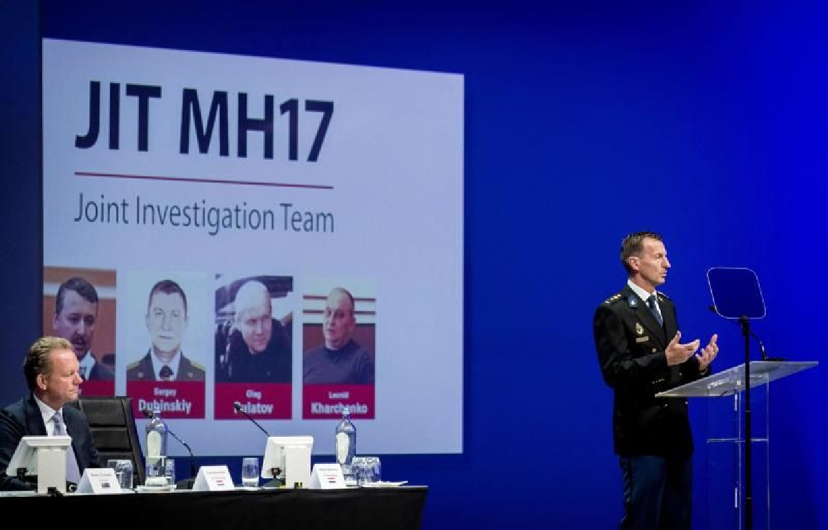 ออกหมายจับผู้ต้องหาสอยเที่ยวบิน MH17 ออกหมายจับผู้ต้องหาสอยเที่ยวบิน MH17