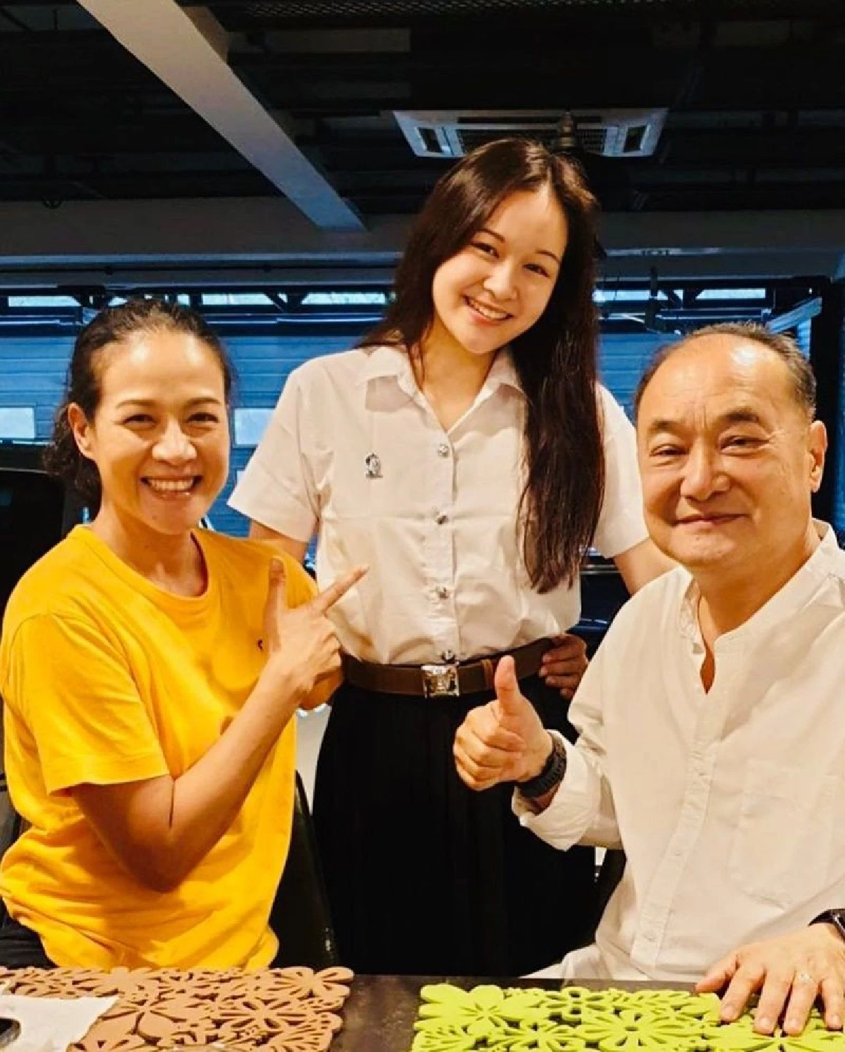 ตื้นตันใจ! กบ ปภัสรา เผยภาพ น้องเหนือ ในชุดนิสิตจุฬาฯ สานฝันวัยเด็กของแม่