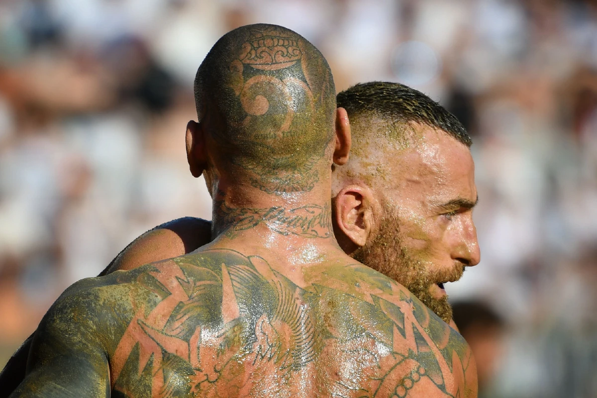 กีฬาลูกผู้ชาย "กัลโช่ สโตริโก้" บรรพบุรุษแห่งฟุตบอล