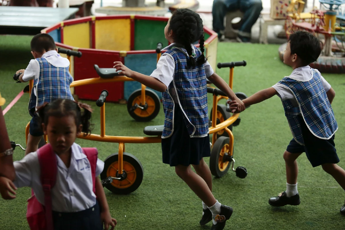 "เด็กจะดีได้ ผู้ใหญ่ต้องดีด้วย" แก้ปัญหาเด็กแกล้งกันในโรงเรียนต้องทำให้ตรงจุด