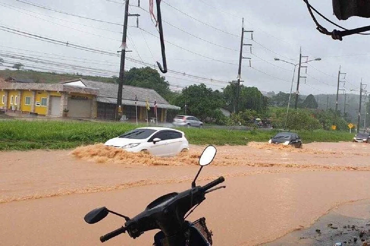 "พังงา"ประกาศเขตภัยพิบัติน้ำท่วม 5 อำเภอ เร่งสำรวจความเสียหาย