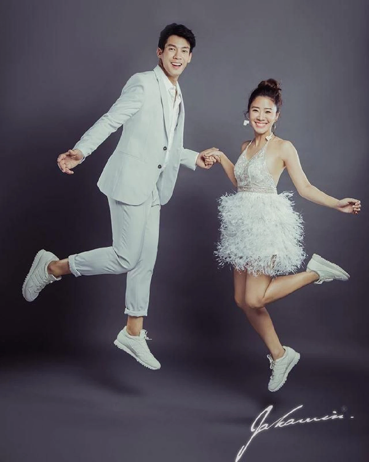 ส่องการ์ดแต่งงาน ณัฏฐ์ เทพหัสดิน-นาน่า สวยเก๋ดูดีจ่อคิววิวาห์เดือนหน้า