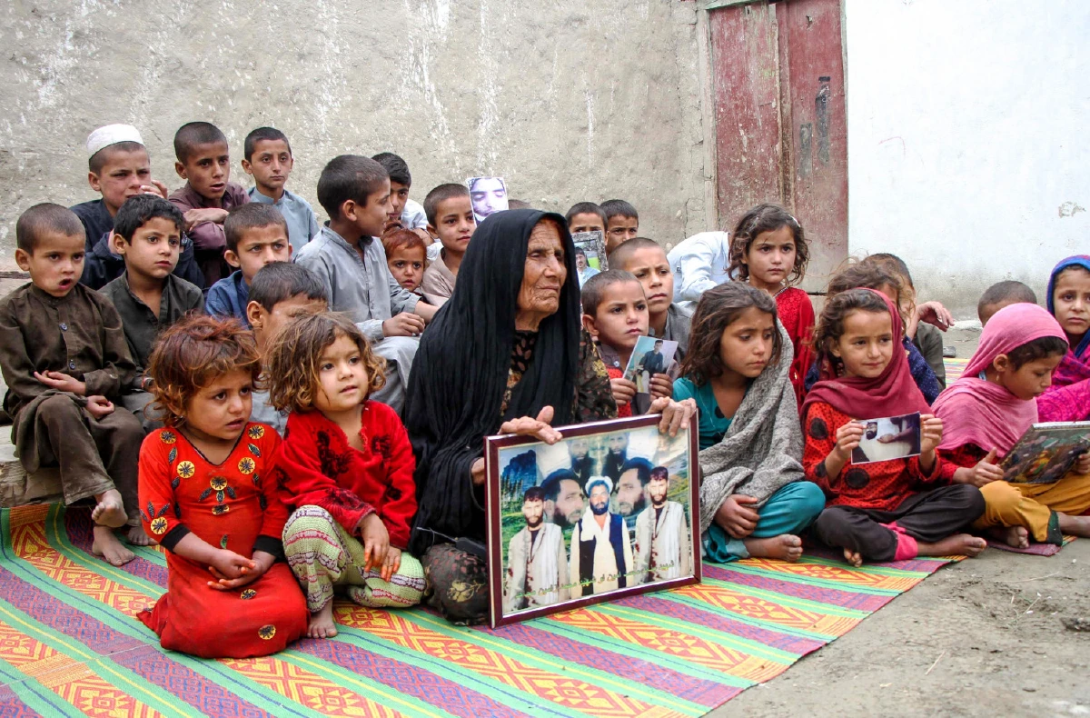 คุณยายจับปืนปกป้องลูกกำพร้า40ชีวิต