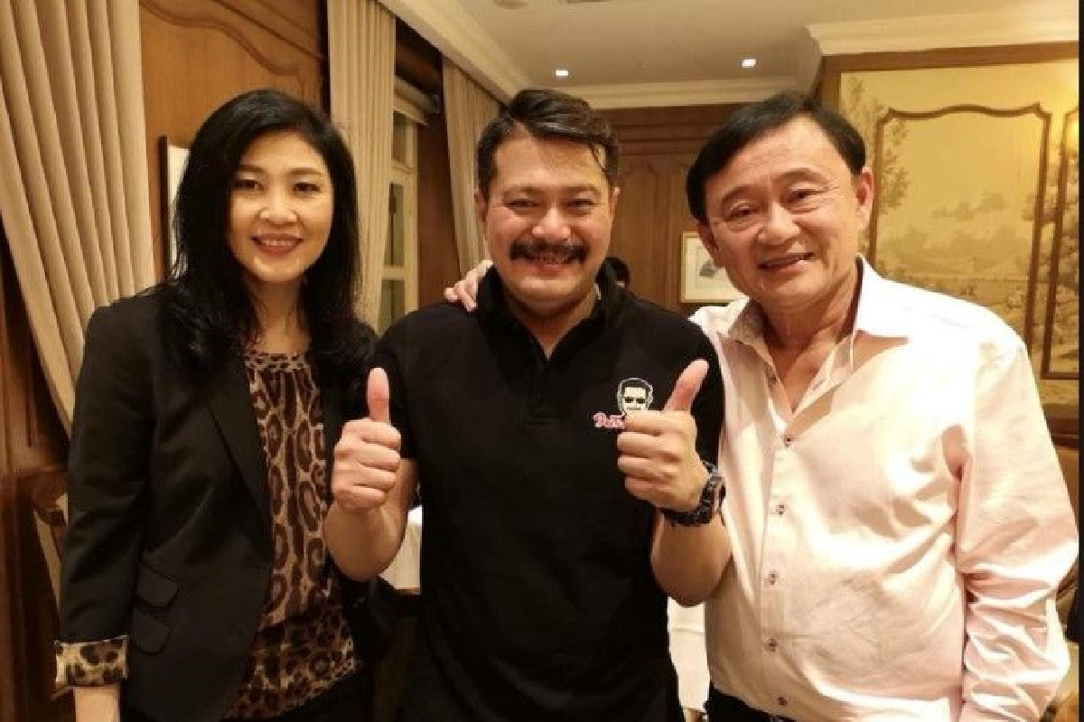 รอดทุกคดี! "วัน" มองชีวิต "ทักษิณ-ยิ่งลักษณ์" ถ้าสังกัดพลังประชารัฐ รอดทุกคดี! "วัน" มองชีวิต "ทักษิณ-ยิ่งลักษณ์" ถ้าสังกัดพลังประชารัฐ