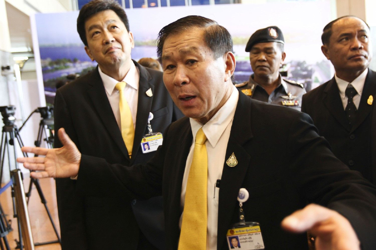 "เสรีพิศุทธ์"แจงรู้เรื่อง ลูกพรรคถูกจับขนยามาพักหนึ่งแล้ว ข้องใจทำไมพึ่งเป็นข่าว "เสรีพิศุทธ์"แจงรู้เรื่อง ลูกพรรคถูกจับขนยามาพักหนึ่งแล้ว ข้องใจทำไมพึ่งเป็นข่าว