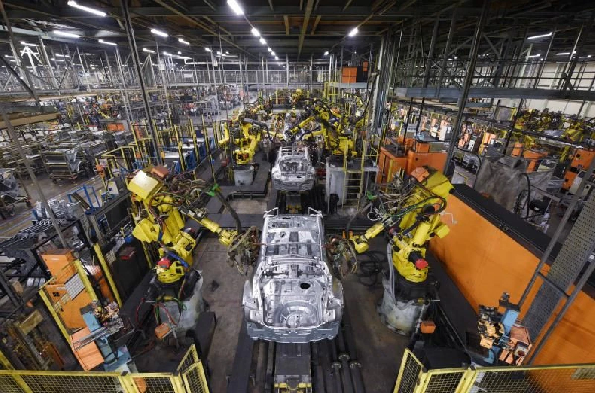 หุ่นยนต์จ่อแทนที่แรงงาน 20 ล้านตำแหน่งภายใน 10 ปีข้างหน้า