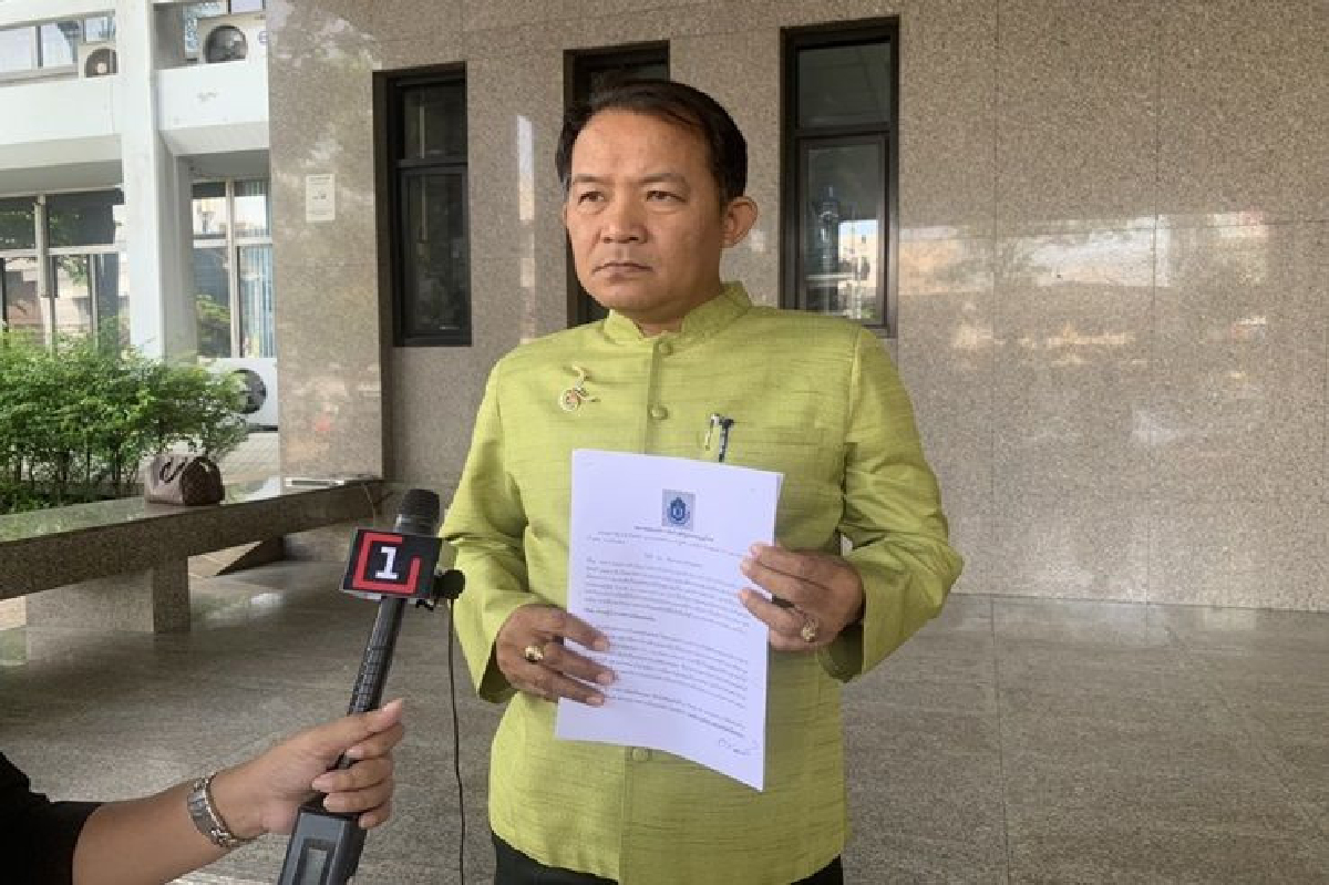 ศรีสุวรรณ บุกสตง.ทวงถามความคืบหน้า สอบ "ทีโออาร์" เตาเผาขยะ กทม. ศรีสุวรรณ บุกสตง.ทวงถามความคืบหน้า สอบ "ทีโออาร์" เตาเผาขยะ กทม.