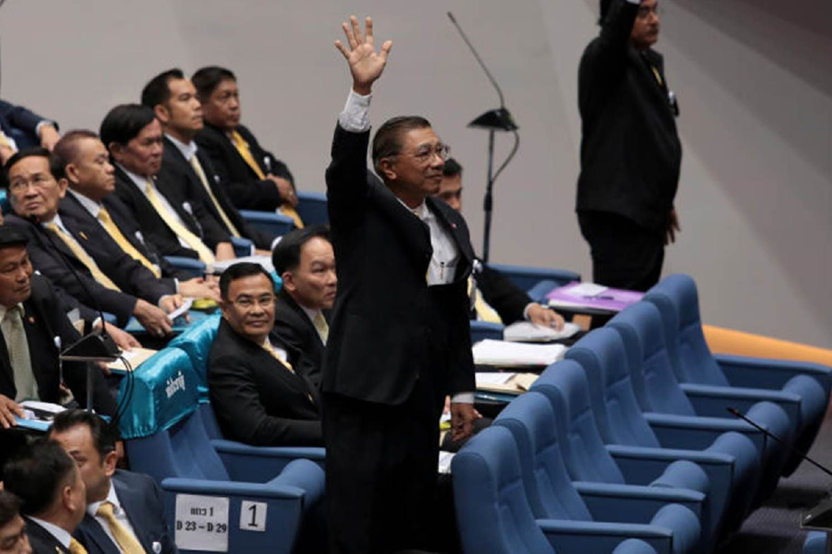 "วีระกร"ยก กลอนสุนทรภู่ เตือนสติ ส.ส.อภิปรายแผนปฏิปประเทศ "วีระกร"ยก กลอนสุนทรภู่ เตือนสติ ส.ส.อภิปรายแผนปฏิปประเทศ