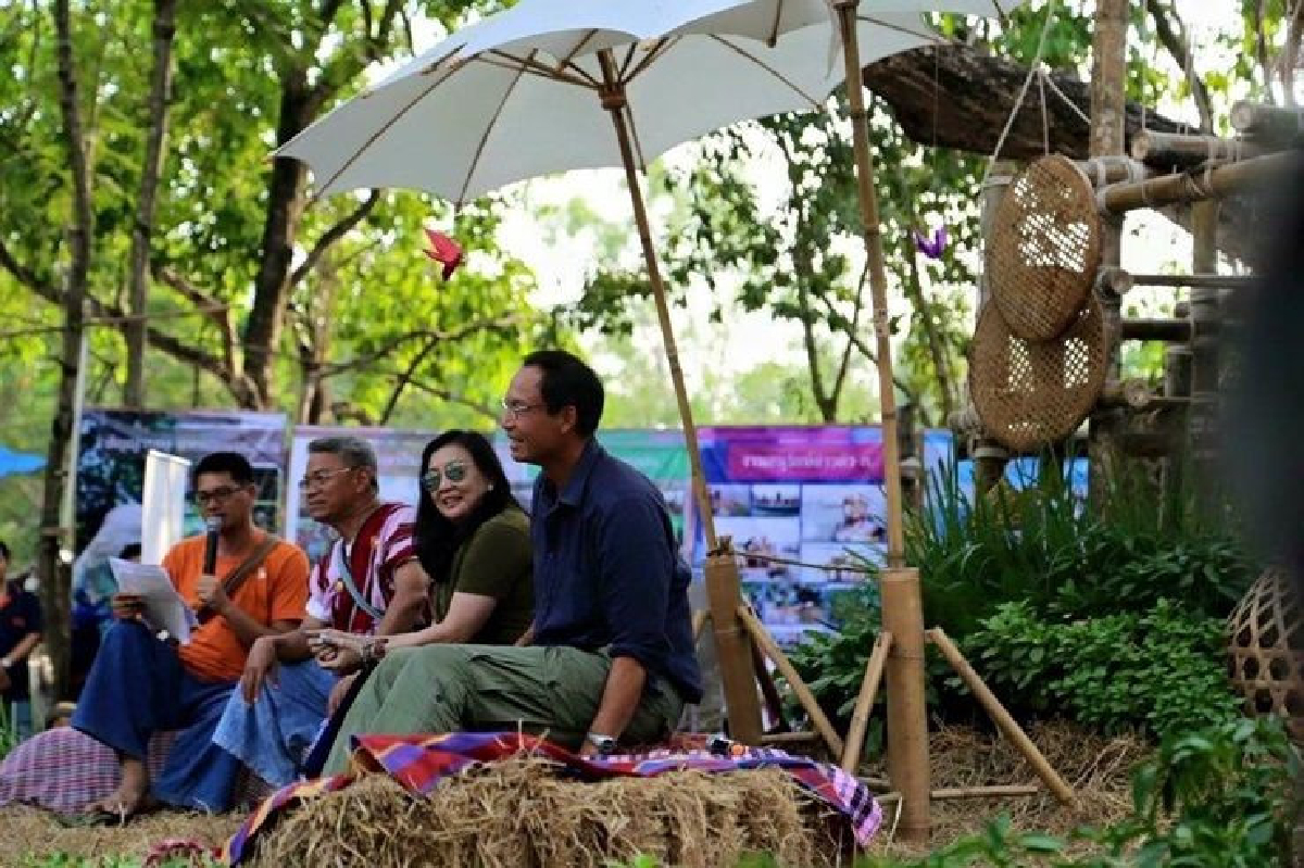 ทีม"กรณ์"เผย "เกษตรเข้มแข็ง"ที่โดนฟ้องว่าเป็นหุ้นสื่อที่แท้บริษัทช่วยชาวนา ทีม"กรณ์"เผย "เกษตรเข้มแข็ง"ที่โดนฟ้องว่าเป็นหุ้นสื่อที่แท้บริษัทช่วยชาวนา