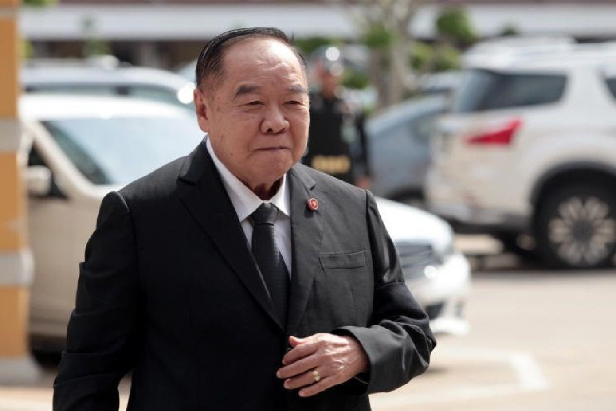 บิ๊กป้อมสั่งตำรวจเร่งติดตามคนทำร้าย'จ่านิว'แล้ว บิ๊กป้อมสั่งตำรวจเร่งติดตามคนทำร้าย'จ่านิว'แล้ว