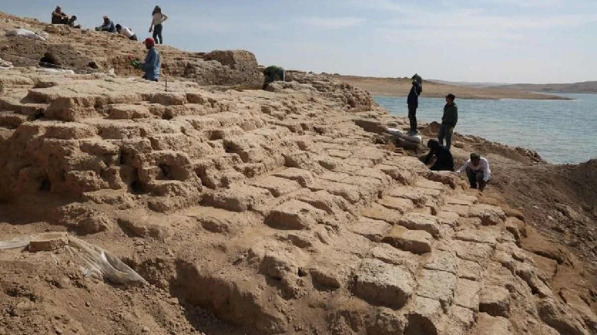 ซากอารยธรรมโบราณที่สาบสูญไป 3,400 ปี ผุดกลางแม่น้ำในอิรัก