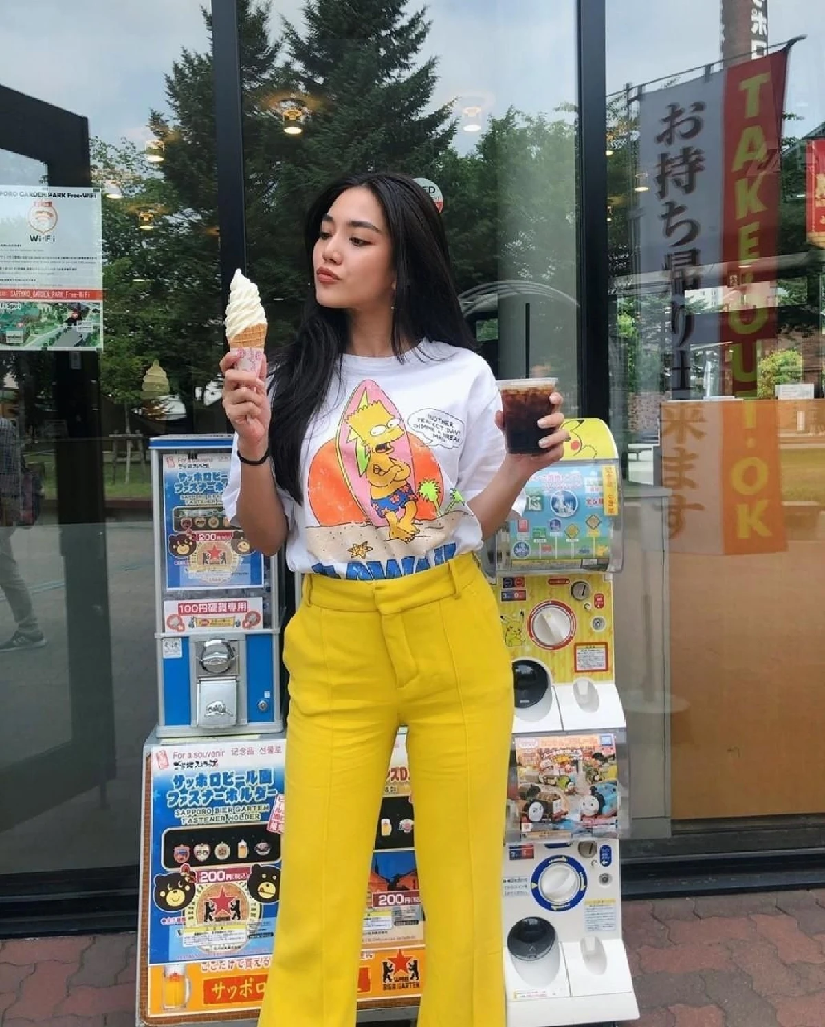 น่ารักจ้า! โต้ง ทูพี-ปราง ควงคู่สวีทญี่ปุ่น คีบตุ๊กตาให้กันเต็มไม้เต็มมือ