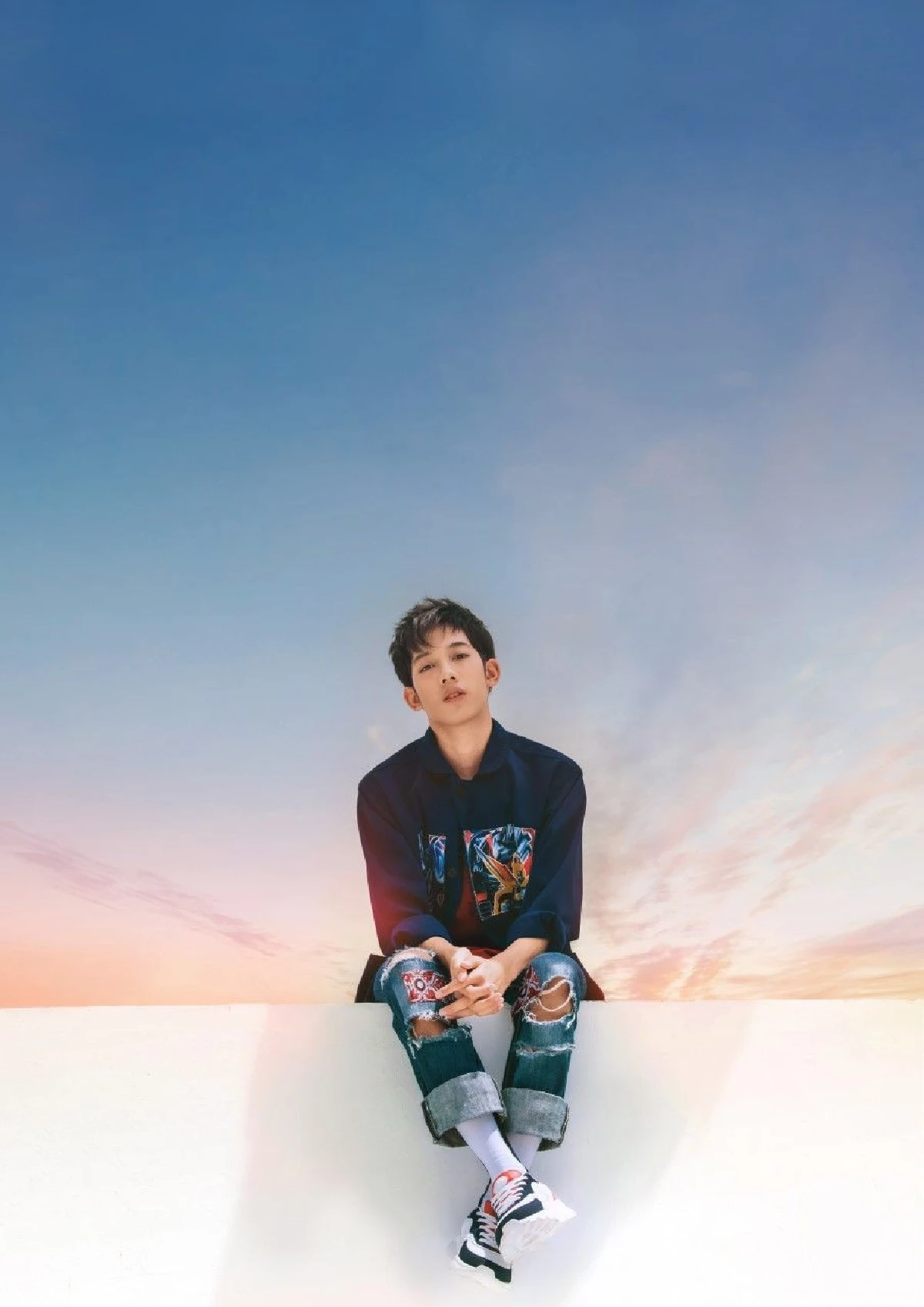 ชีโน่ อธิภัทร แชมป์ Top one ปล่อยซิงเกิลเดี่ยว “ทำตัวไม่ถูก”