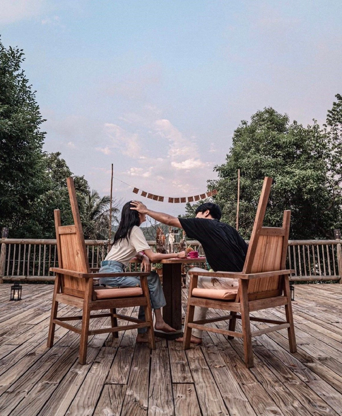 สวีทหวานลงตัว! แก้ว-โทนี่ อวดแฟชั่นเก๋ๆ ภาพสวยดูดีคู่นี้ไปไหนก็ปัง