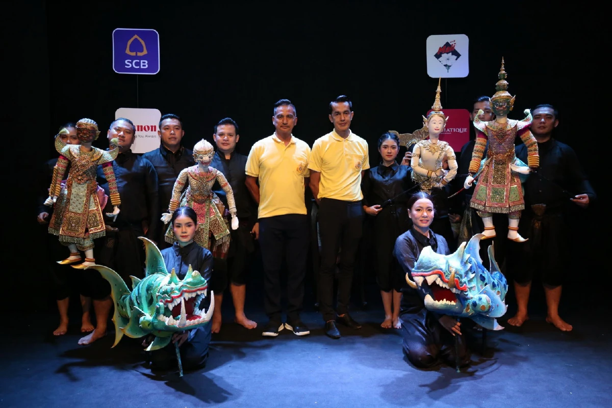 ชื่นชมความงดงามของหุ่นละครเล็ก (โจหลุยส์) ในงาน “เทิดไท้พระมหากษัตรา พระบรมราชาภิเษก”